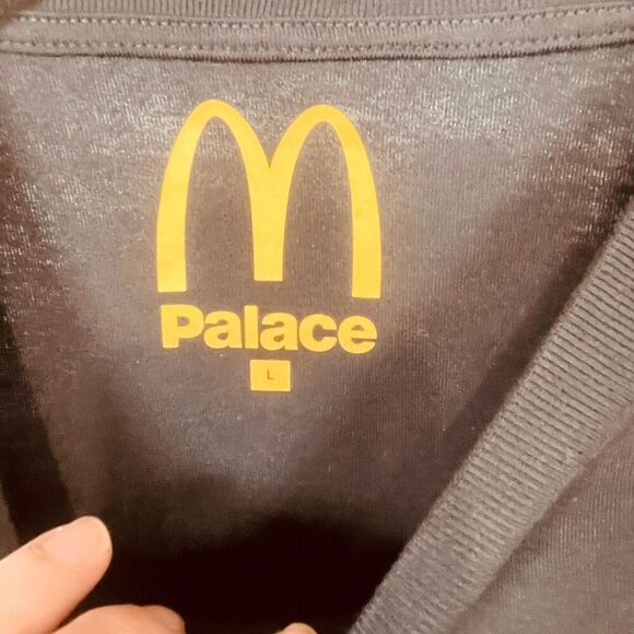 Palace  McDonald's Graphic Short Sleeve Tee Shirt - Picture 3 of 10